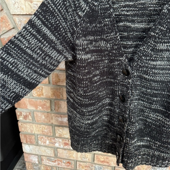 Forever 21 Ladies Cardigan - Button Front ‘Grandpa’ Style Sz Med - Picture 3 of 7
